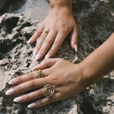 Callie - Bague torsadée plaqué or 18 carats