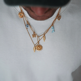 Hailey - Collier chaîne avec charms plaqué or 18 carats