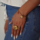 Lucy - Bracelet charms plaqué or 18 carats