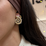 Celeste - Boucles d'oreilles coquillage strass plaqué or 18 carats