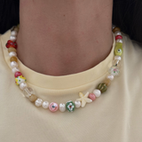 Rose - collier perles d'eau douce & charms colorés